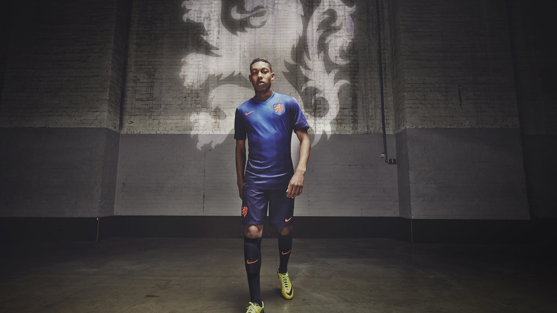 太阳临战战术：外线牵制为打开内线的必经路径